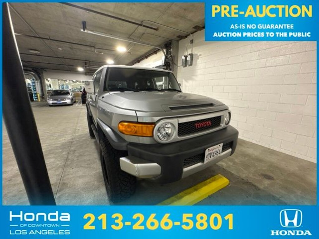 Used 2010 Toyota FJ Cruiser Base SUV