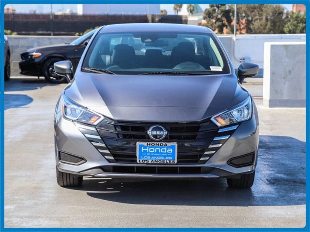 Used 2024 Nissan Versa 1.6 SV Sedan