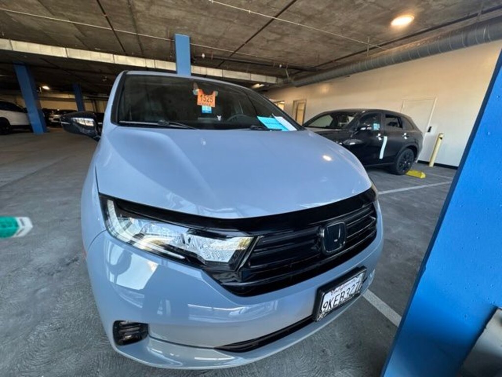 Used 2024 Honda Odyssey Sport Van