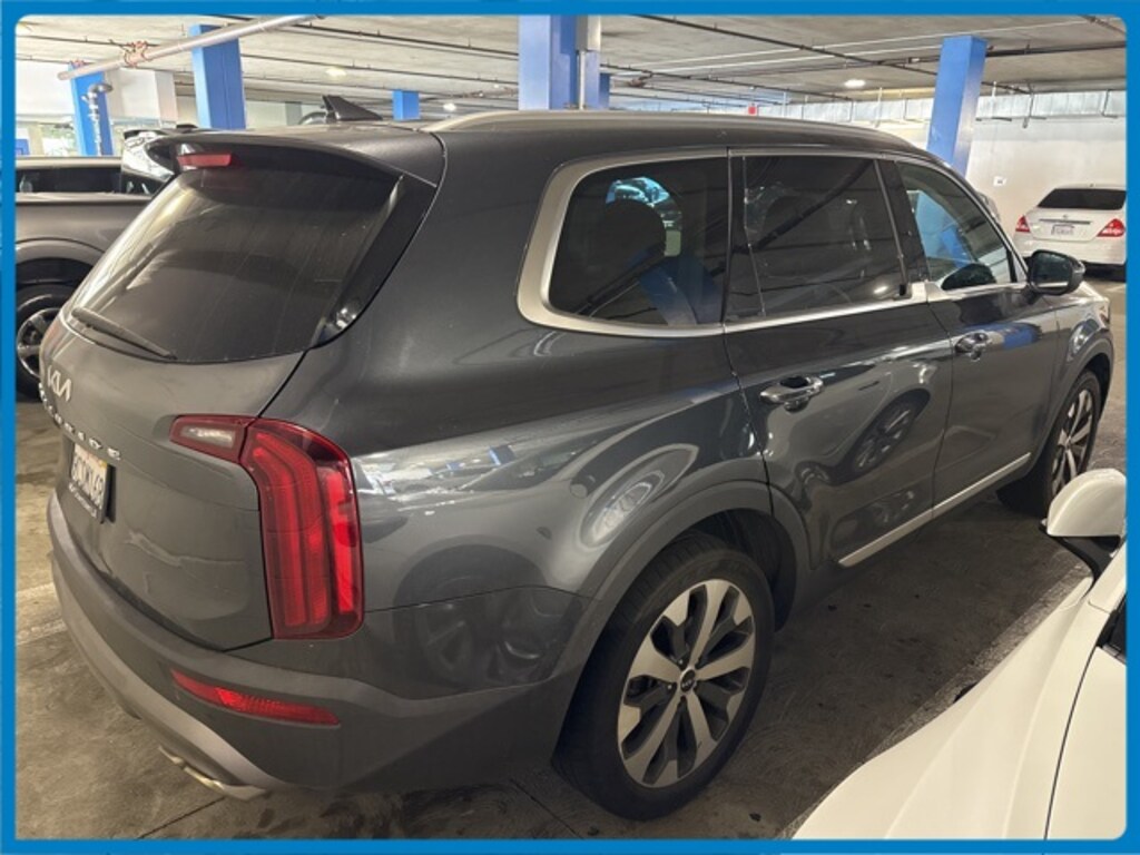 Used 2022 Kia Telluride S SUV