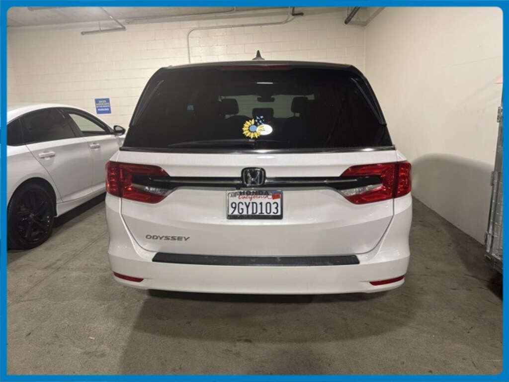Used 2023 Honda Odyssey EX-L Van