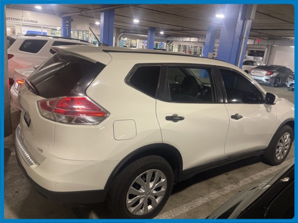 Used 2016 Nissan Rogue S SUV