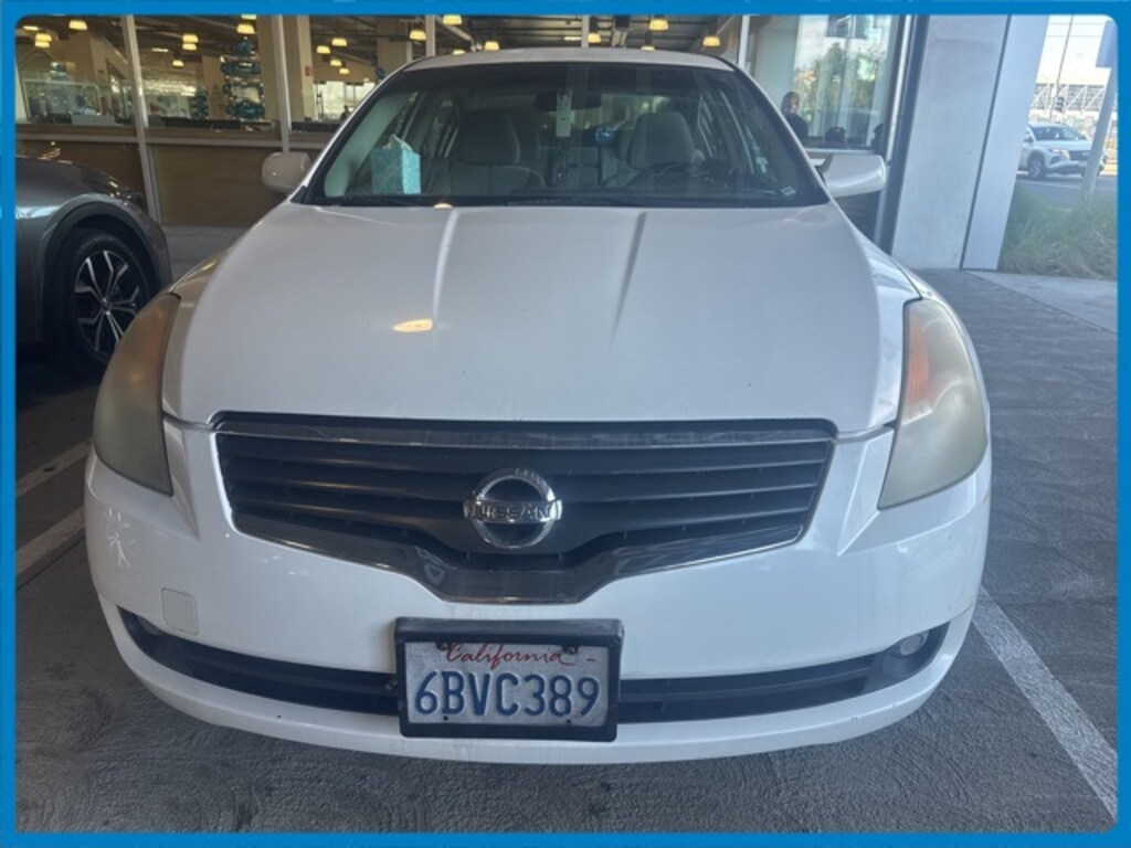 Used 2008 Nissan Altima 2.5 Sedan