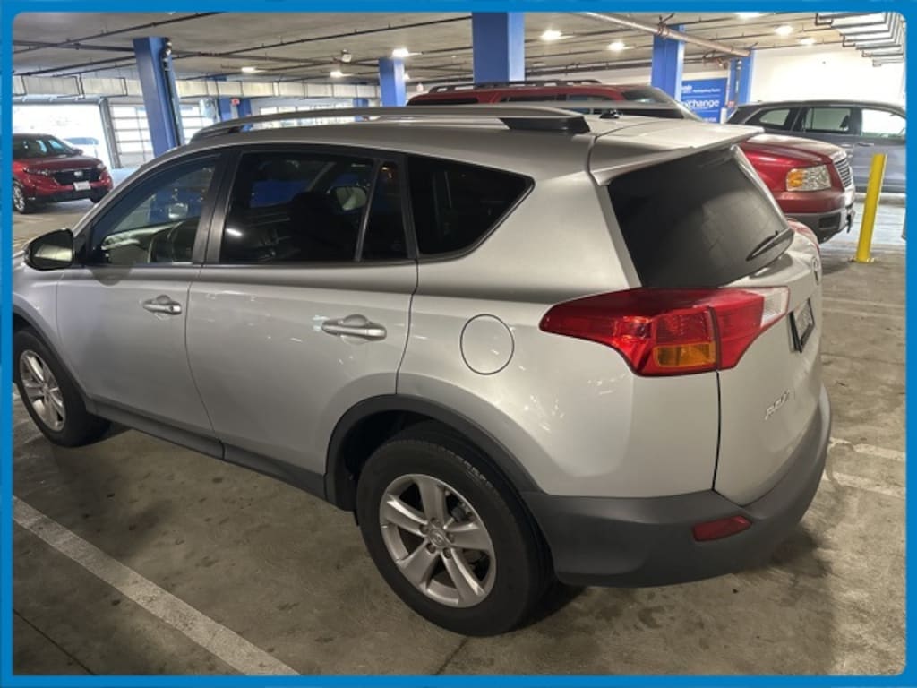 Used 2013 Toyota RAV4 XLE SUV