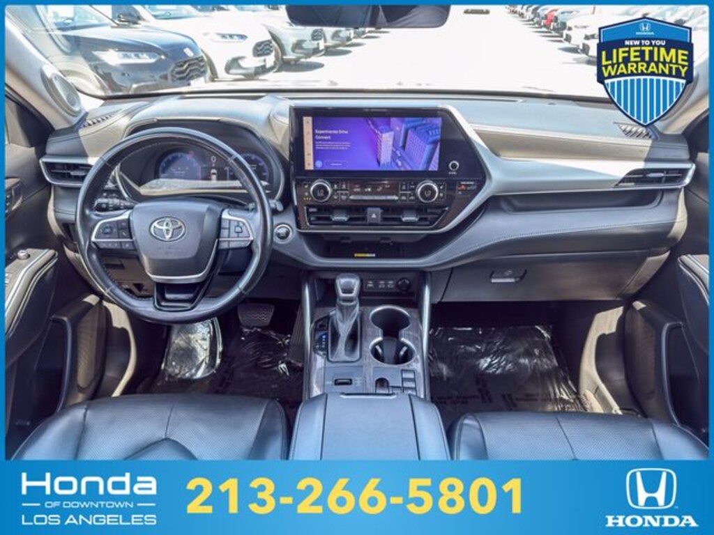 Used 2023 Toyota Highlander Platinum SUV