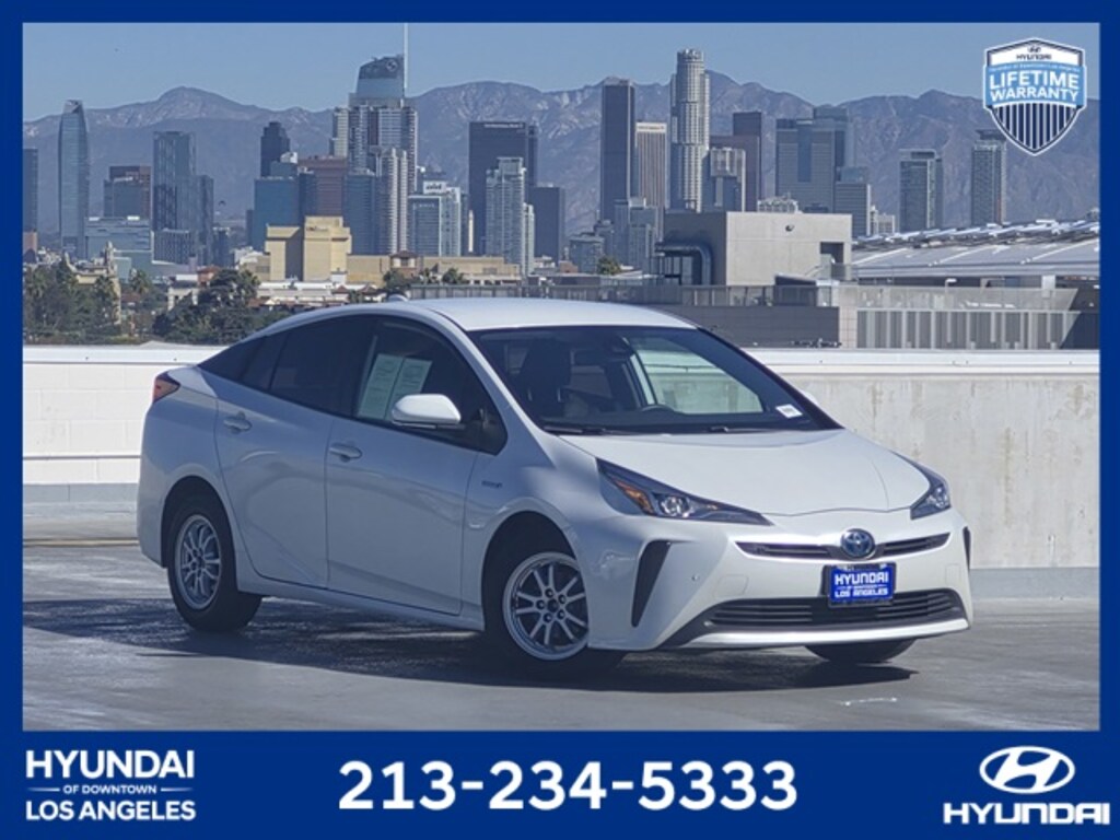 Used 2021 Toyota Prius LE Hatchback
