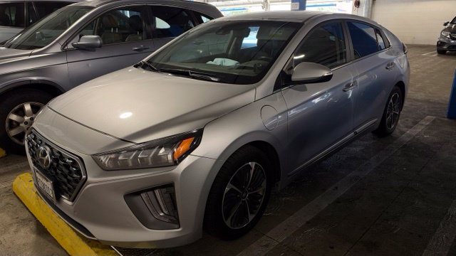 Used 2022 Hyundai Ioniq Plug-In Hybrid Limited Hatchback