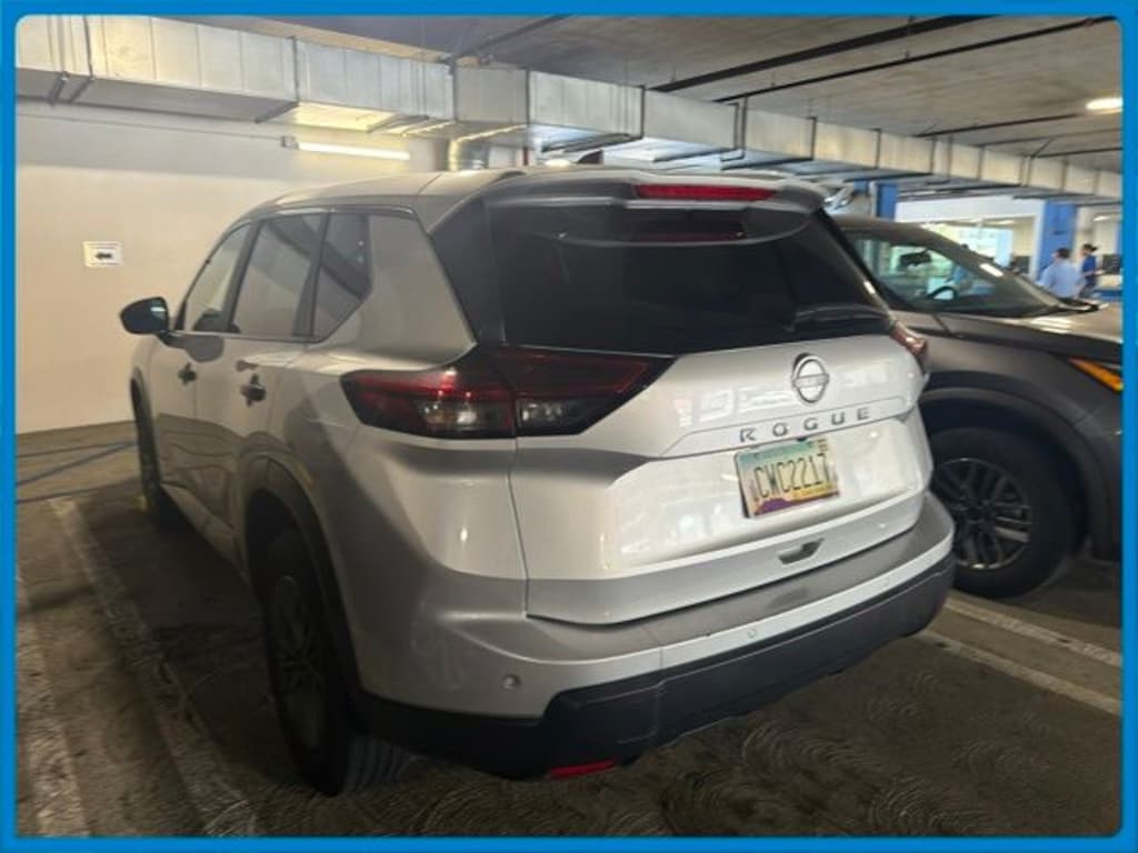Used 2024 Nissan Rogue S SUV