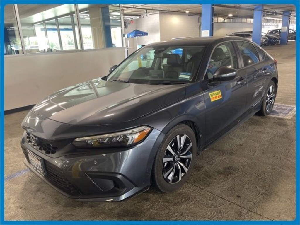 Used 2024 Honda Civic EX-L Hatchback