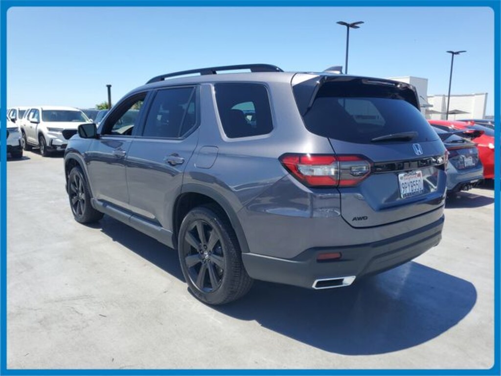 Certified 2025 Honda Pilot Black Edition SUV