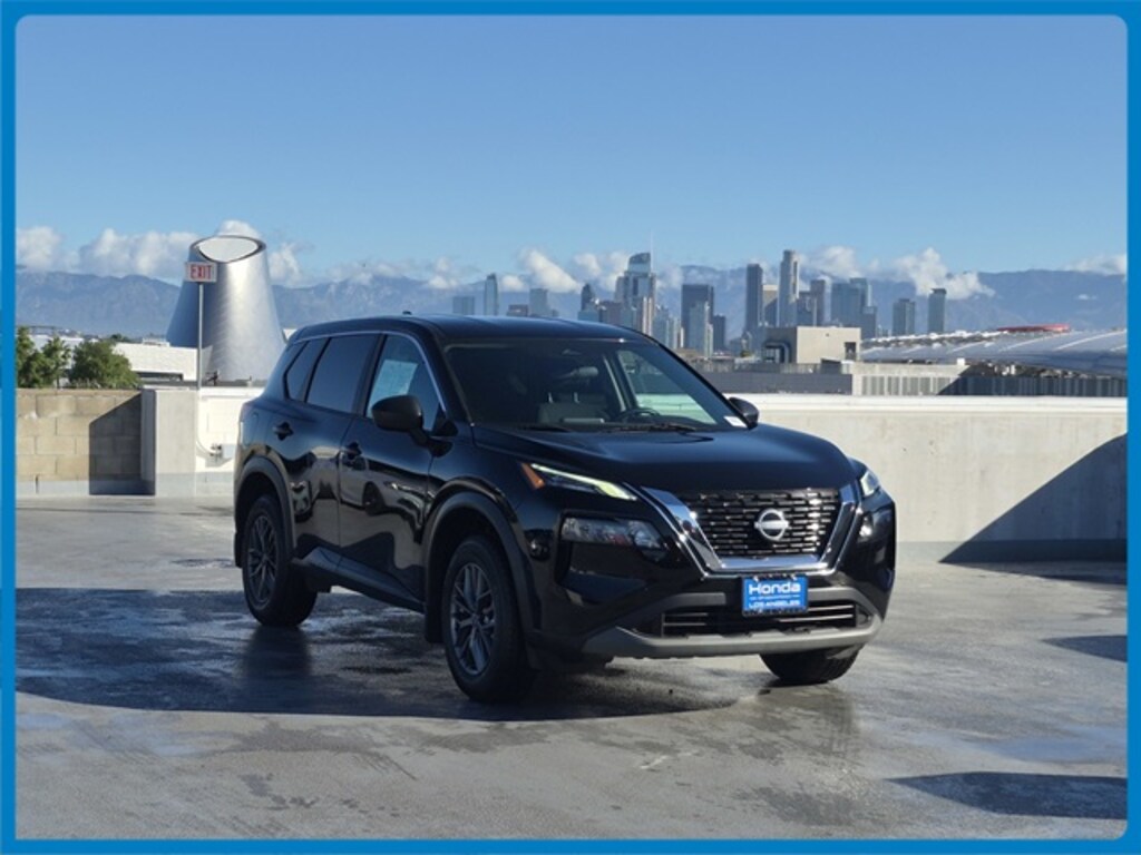 Used 2023 Nissan Rogue S SUV