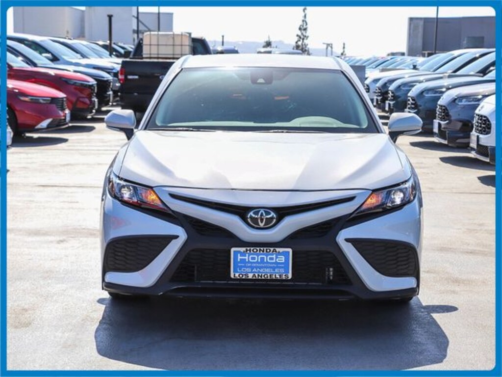Used 2024 Toyota Camry SE Sedan