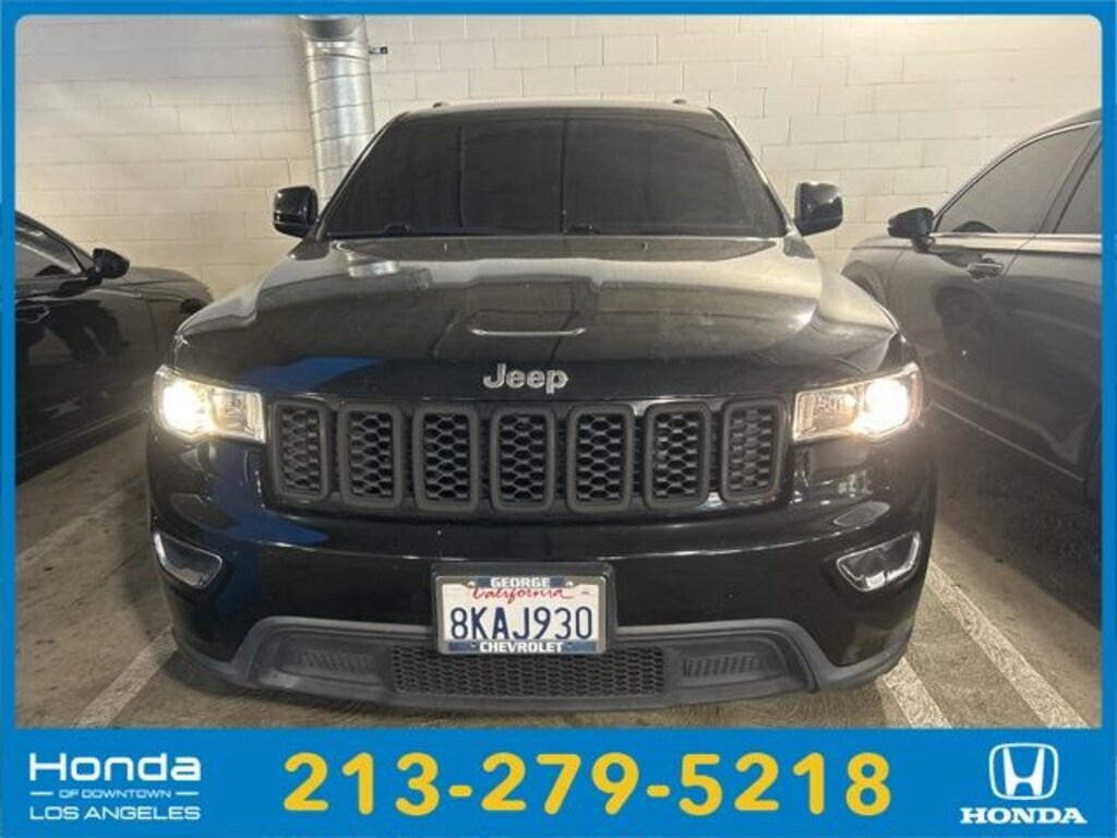 Used 2019 Jeep Grand Cherokee Laredo SUV