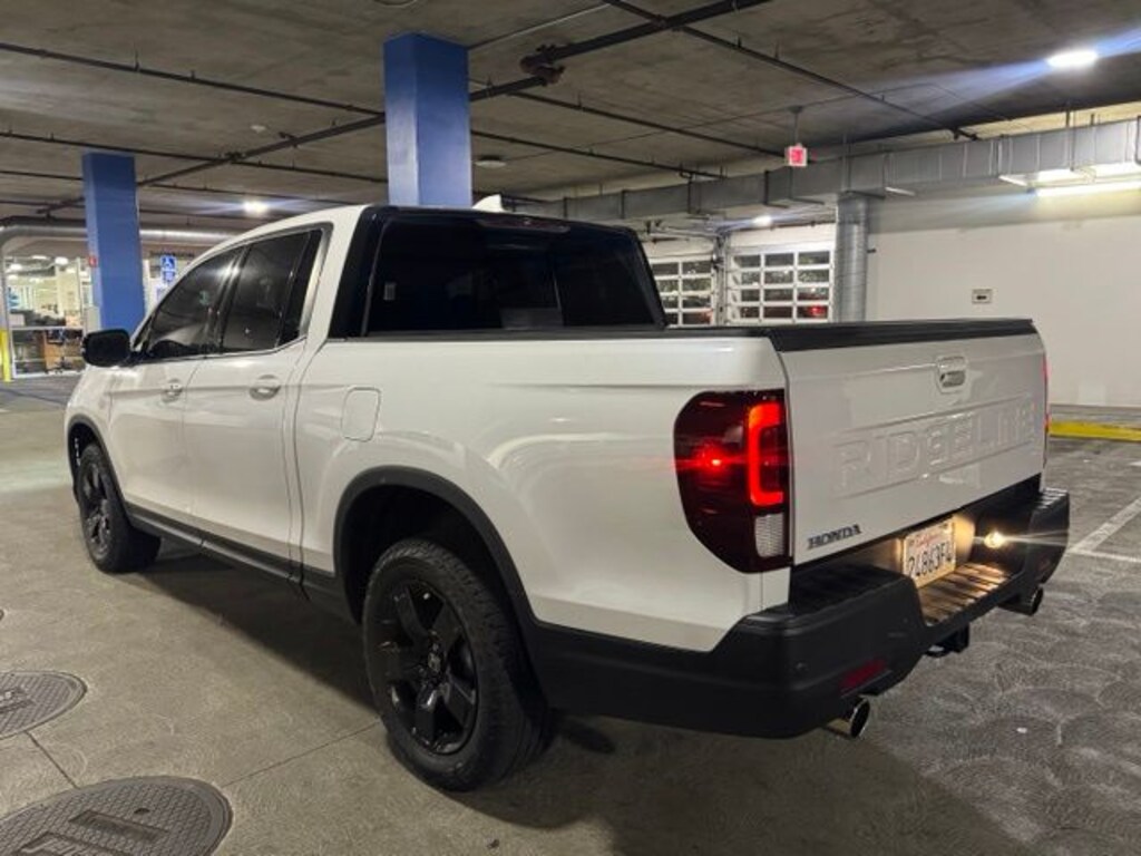 Certified 2025 Honda Ridgeline Black Edition Truck Crew Cab