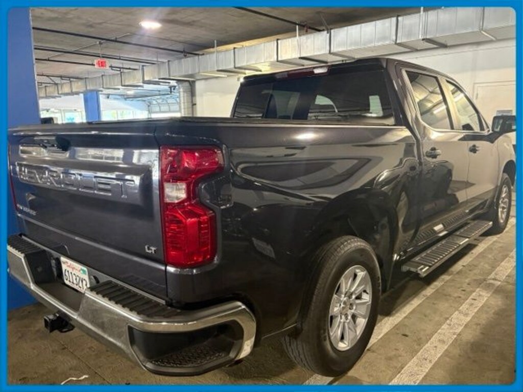 Used 2023 Chevrolet Silverado 1500 LT w/1LT Truck Crew Cab