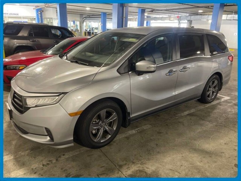 Certified 2024 Honda Odyssey EX Van