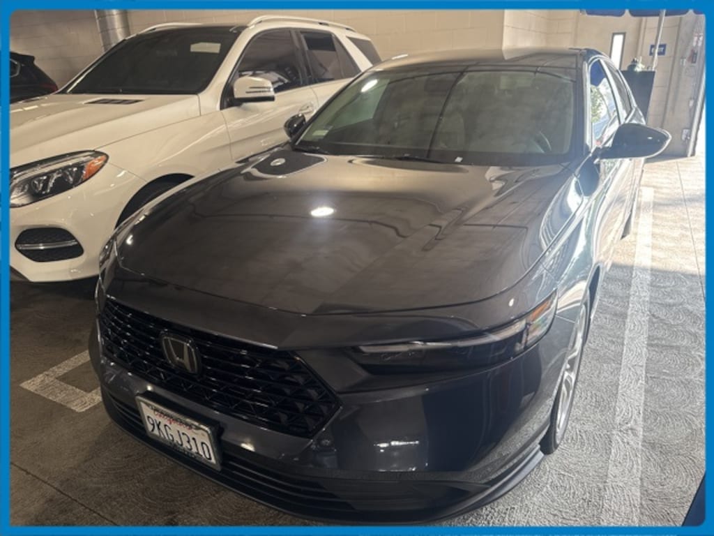 Used 2023 Honda Accord LX Sedan