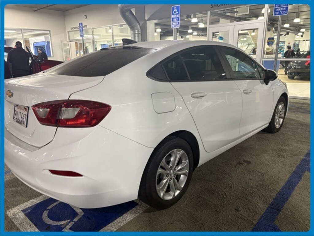 Used 2019 Chevrolet Cruze LS Sedan