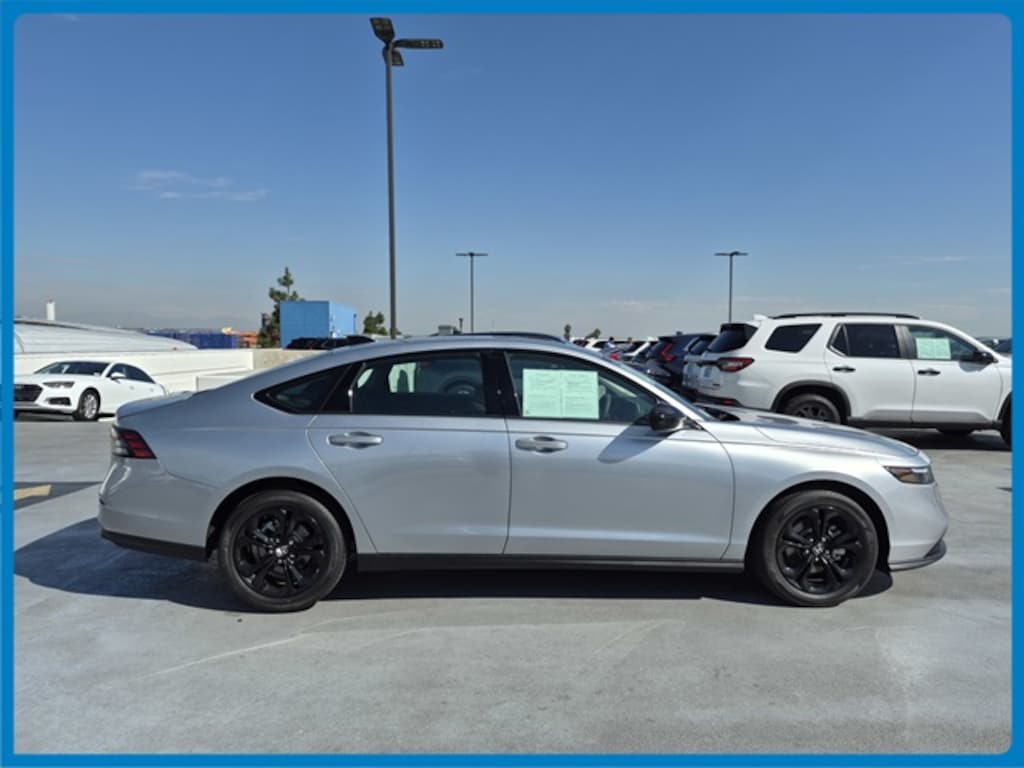 Used 2025 Honda Accord SE Sedan