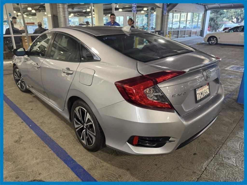 Used 2017 Honda Civic EX-T Sedan