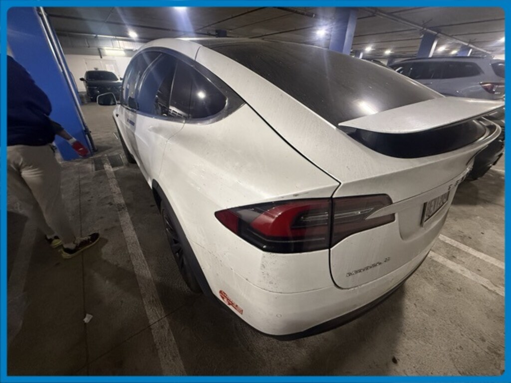 Used 2018 Tesla Model X 75D SUV