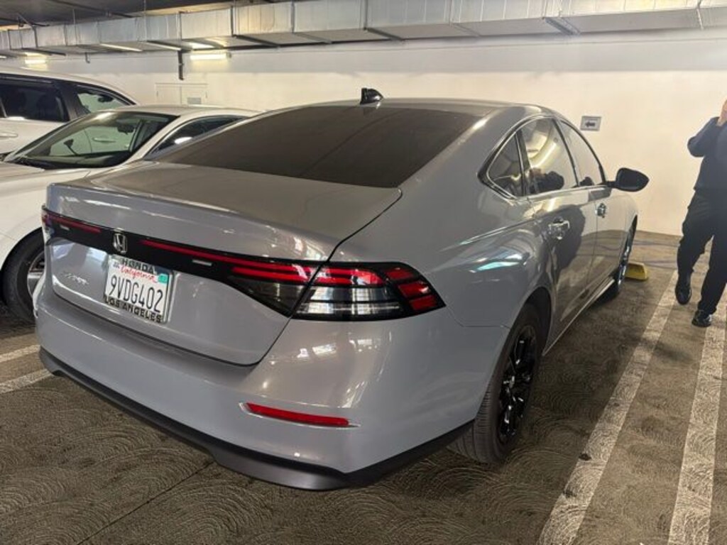 Used 2025 Honda Accord SE Sedan