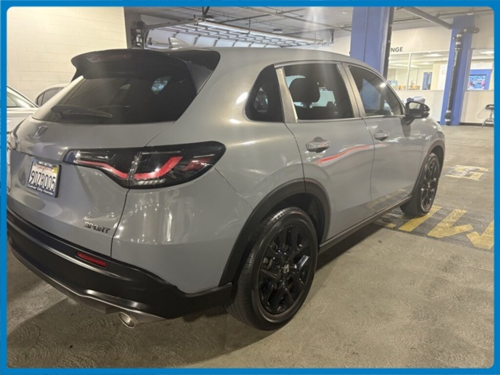 Used 2023 Honda HR-V Sport 2WD SUV