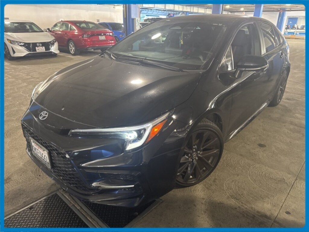 Used 2024 Toyota Corolla SE Sedan