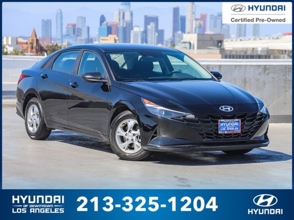Used 2023 Hyundai Elantra SE Sedan