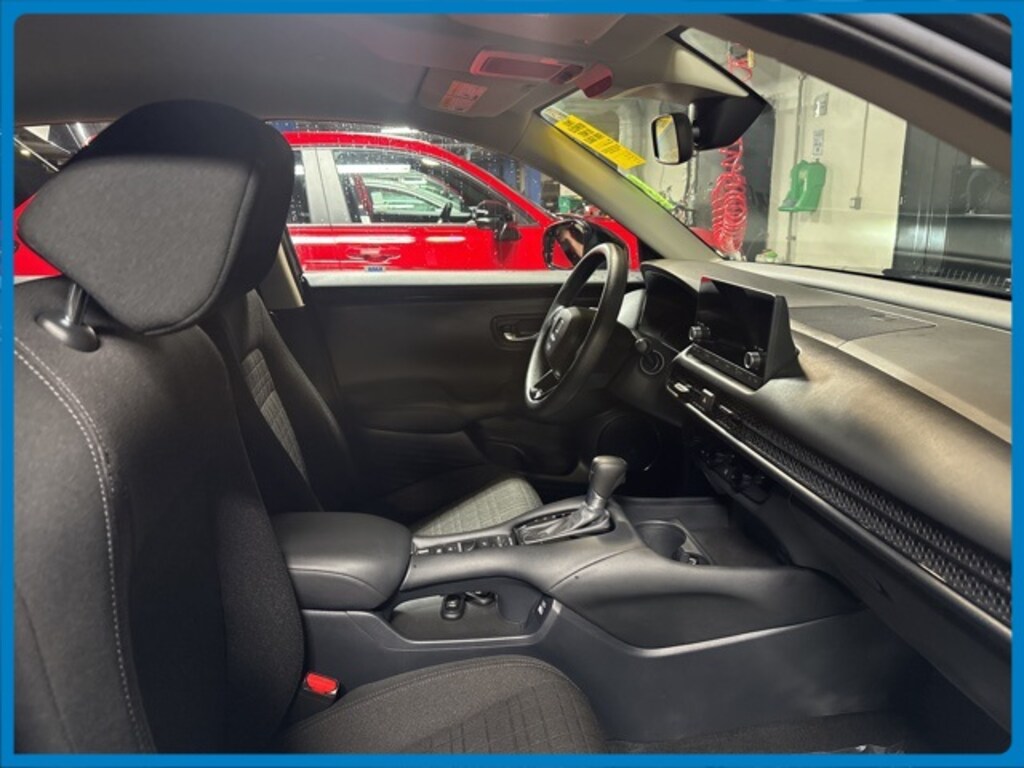 Used 2023 Honda HR-V LX AWD SUV