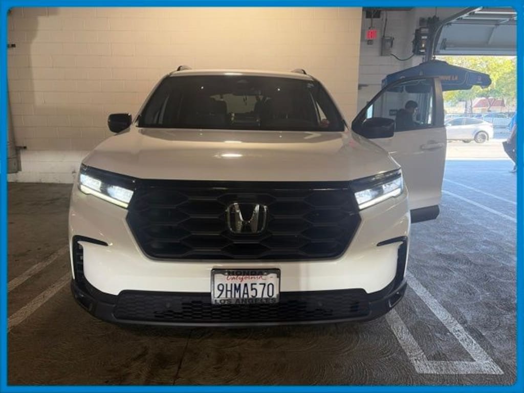 Certified 2023 Honda Pilot Sport SUV