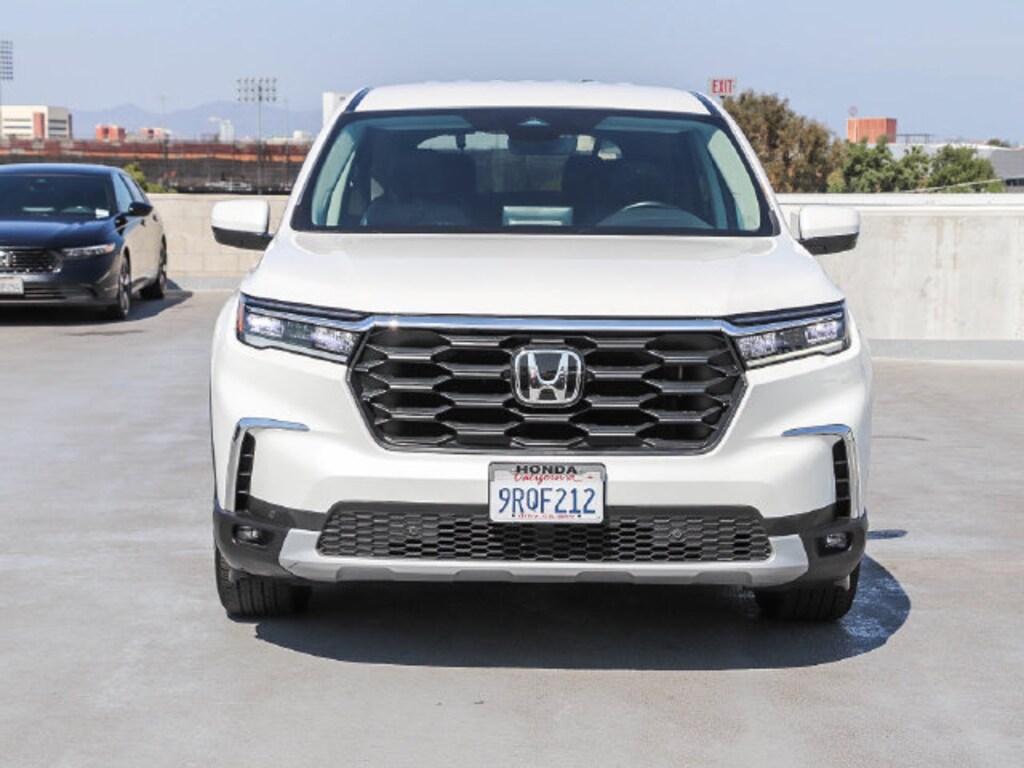 Certified 2025 Honda Pilot EX-L SUV