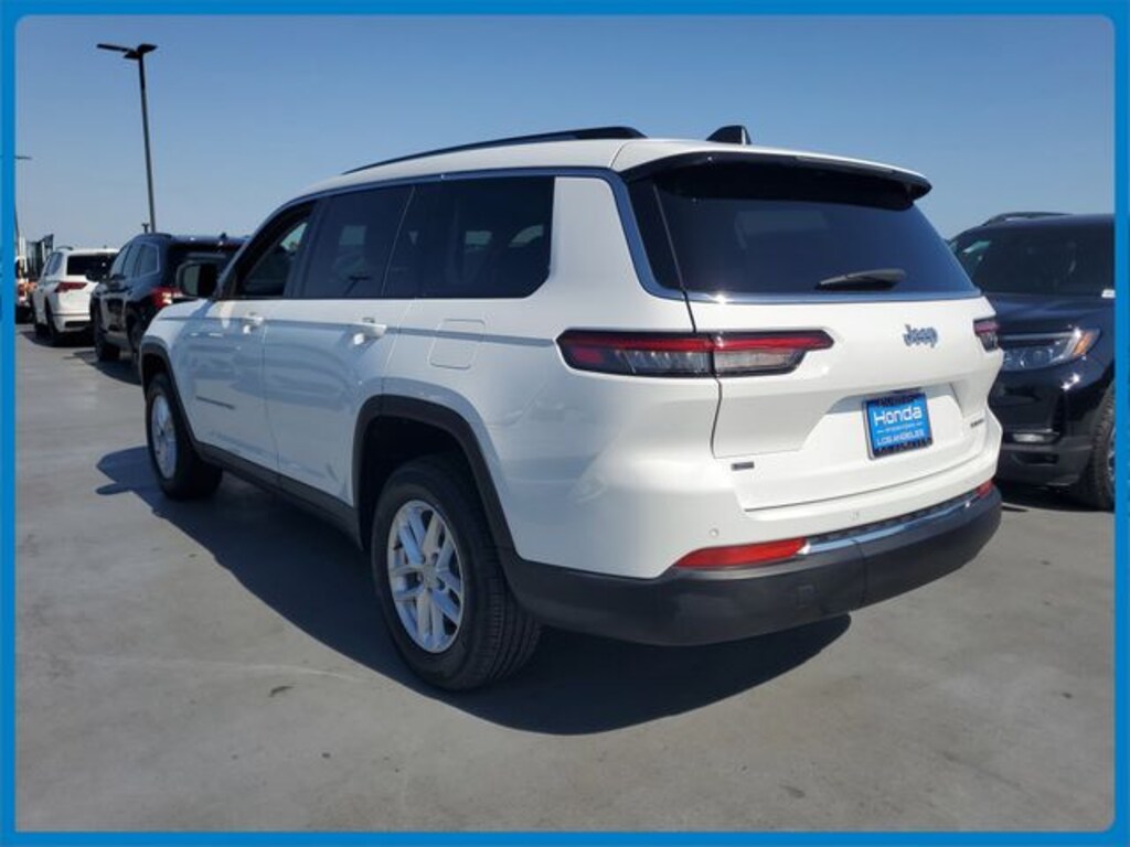 Used 2023 Jeep Grand Cherokee L L Laredo SUV