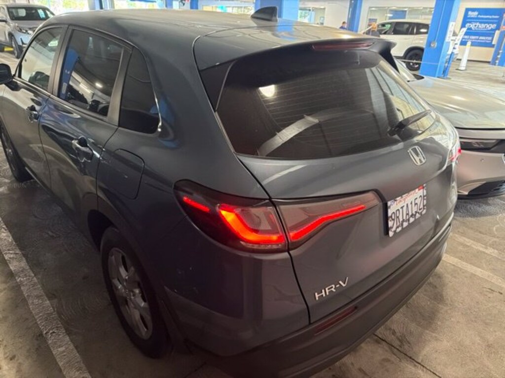 Used 2025 Honda HR-V LX SUV