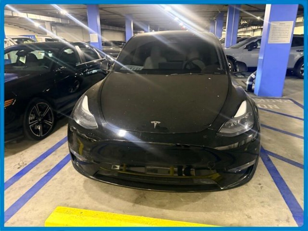 Used 2024 Tesla Model Y Long Range SUV