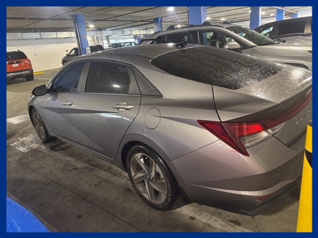 Used 2023 Hyundai Elantra SEL Sedan