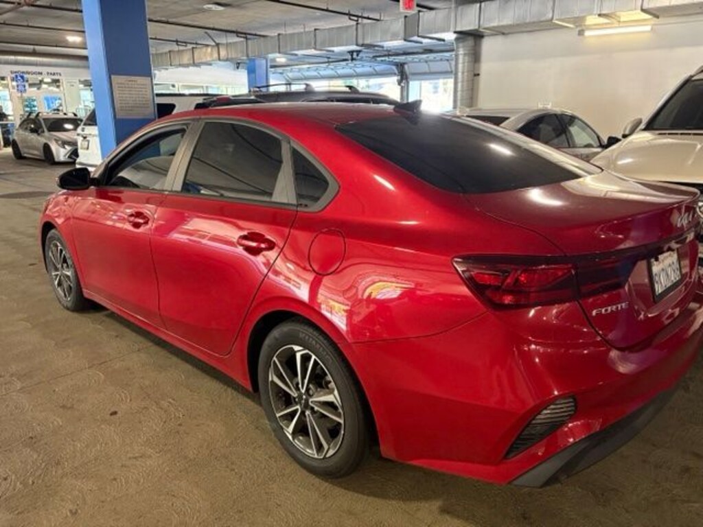Used 2023 Kia Forte LXS Sedan