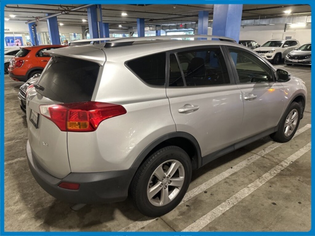 Used 2013 Toyota RAV4 XLE SUV