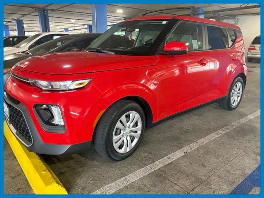 Used 2022 Kia Soul LX Hatchback