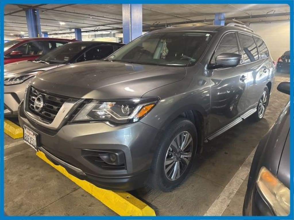 Used 2020 Nissan Pathfinder S SUV