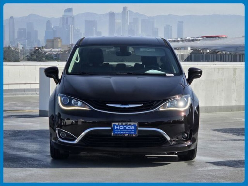 Used 2018 Chrysler Pacifica Hybrid Touring Plus Van Passenger Van