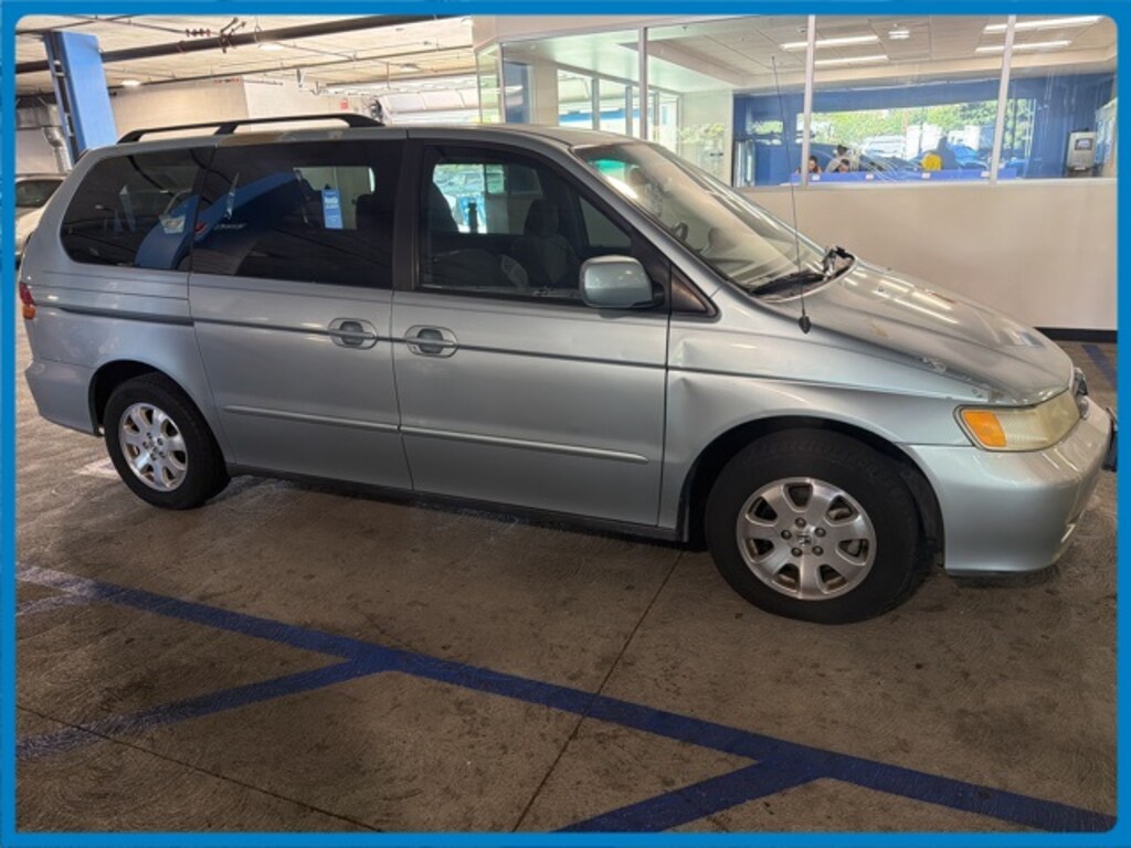 Used 2004 Honda Odyssey EX w/DVD Entertainment System Van