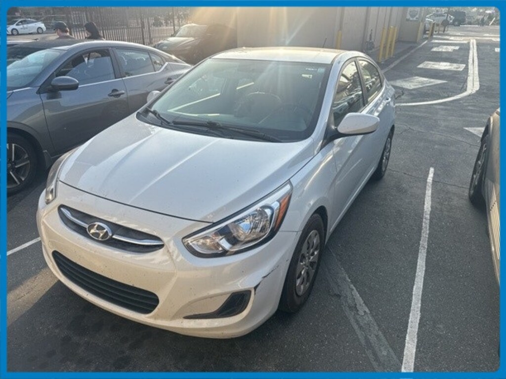 Used 2017 Hyundai Accent SE Sedan