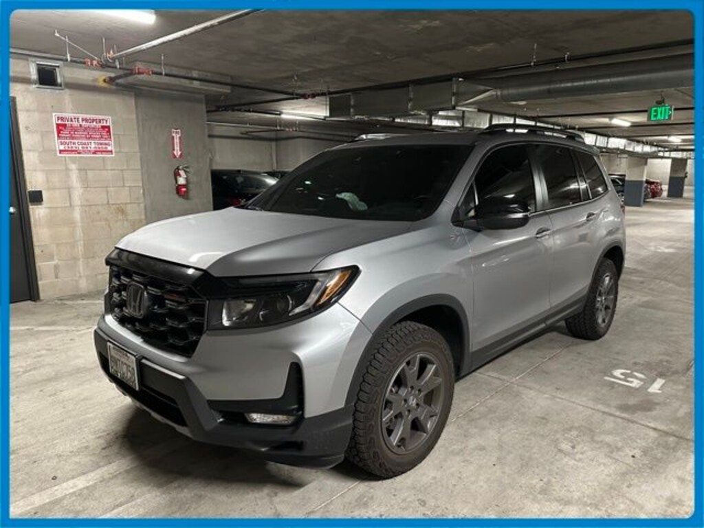 Used 2024 Honda Passport TrailSport SUV