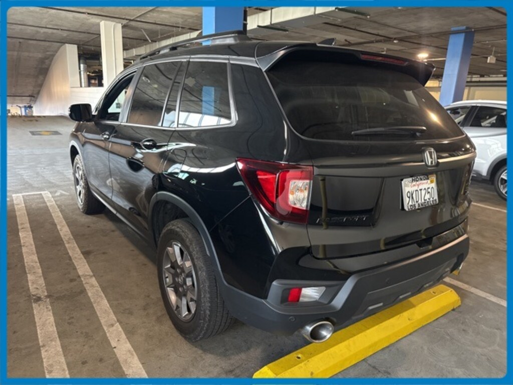 Used 2023 Honda Passport TrailSport SUV
