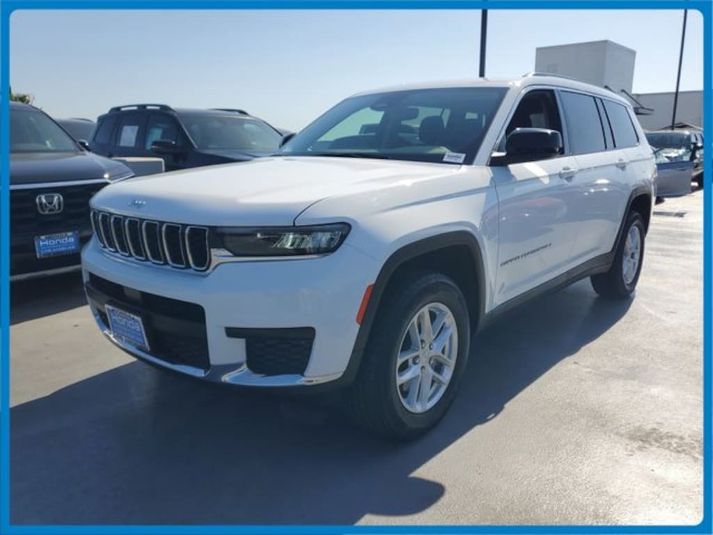 Used 2023 Jeep Grand Cherokee L L Laredo SUV