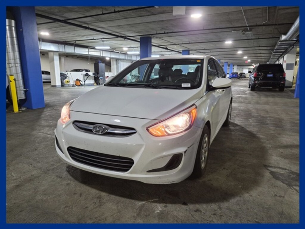 Used 2017 Hyundai Accent SE Sedan