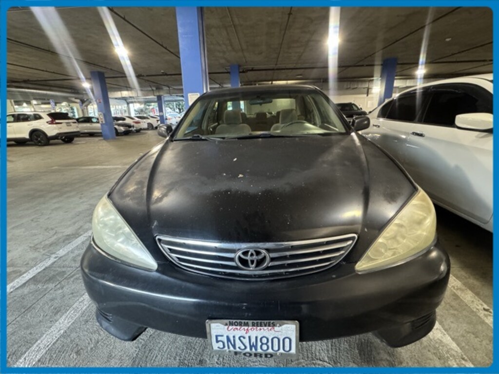 Used 2005 Toyota Camry LE V6 Sedan