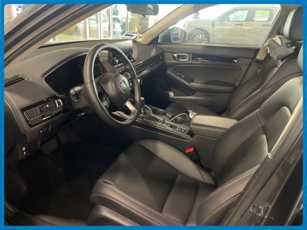 Used 2024 Honda Civic EX-L Hatchback
