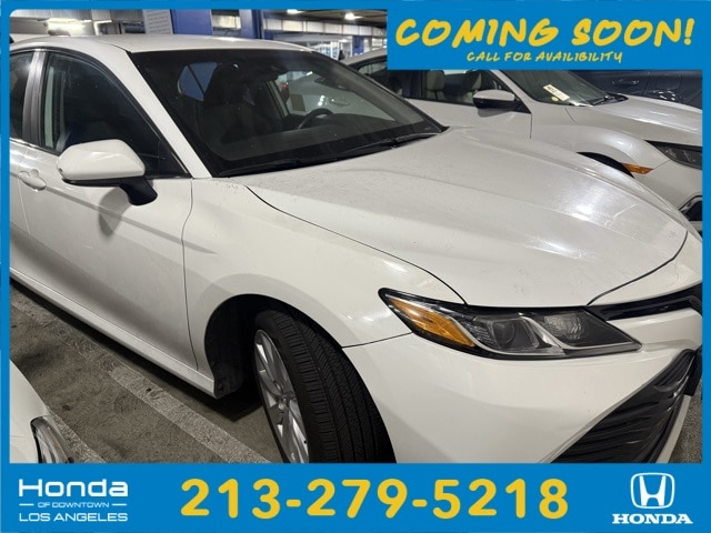 2019 Toyota Camry LE's photo